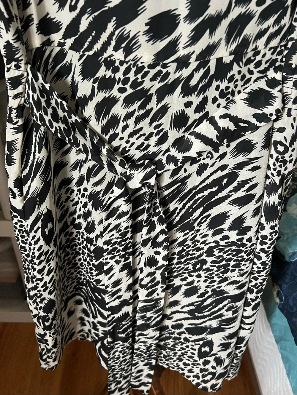 Apostrophe stylish sleeveless